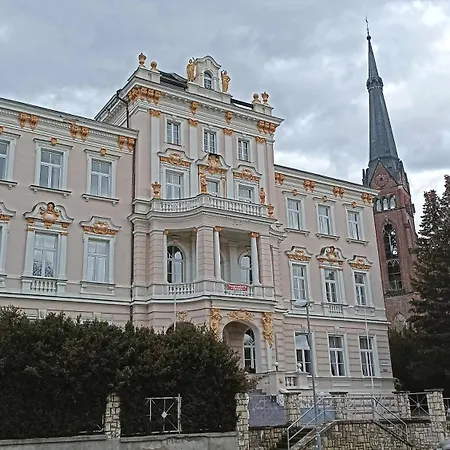 Mva House Teplice, Sanovsky Park * Teplice
