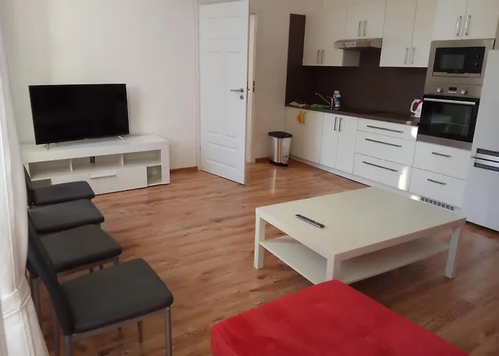 Mva House Teplice, Sanovsky Park アパートホテル 4*